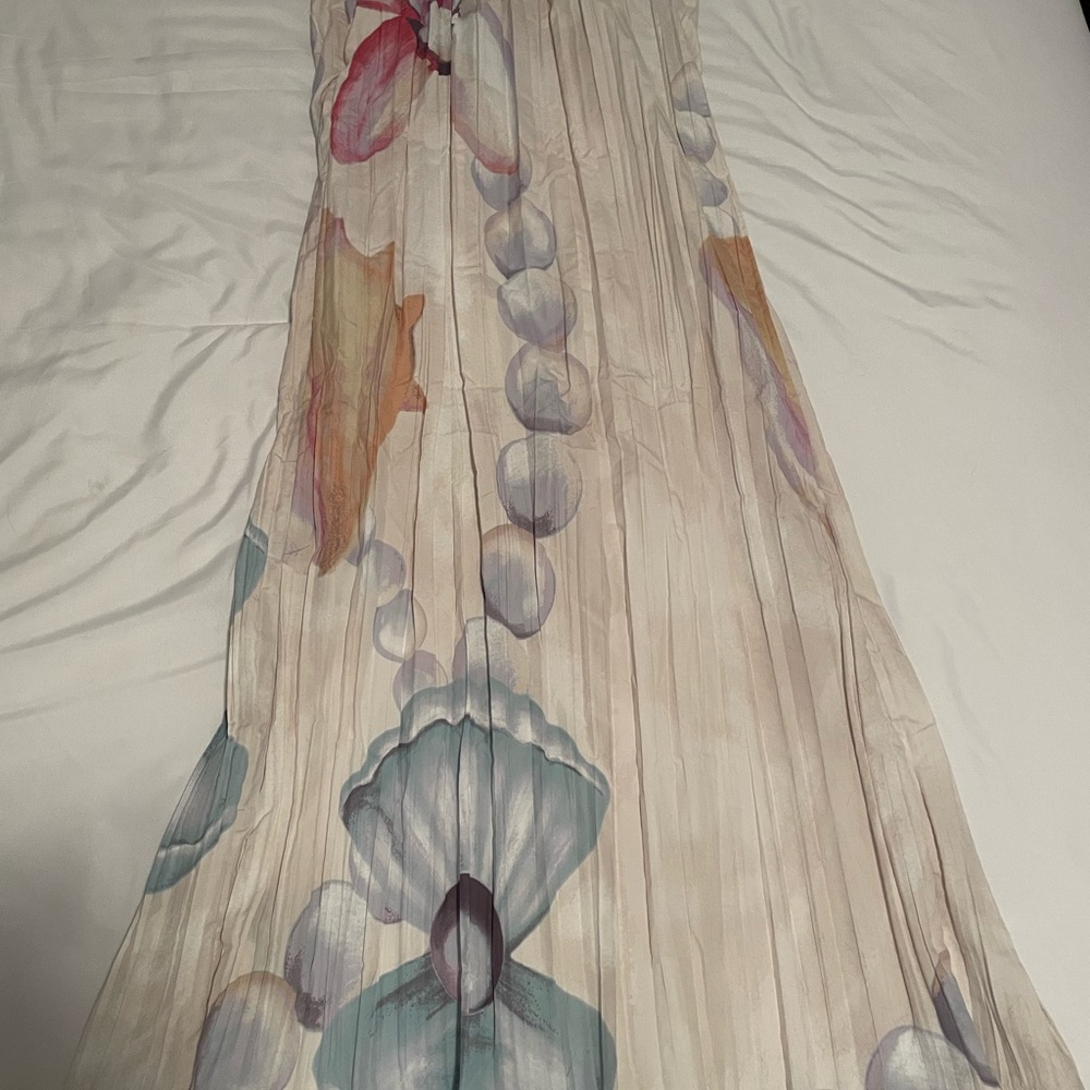 Seashell and pearl printed midi Dress - Picture 2 of 3